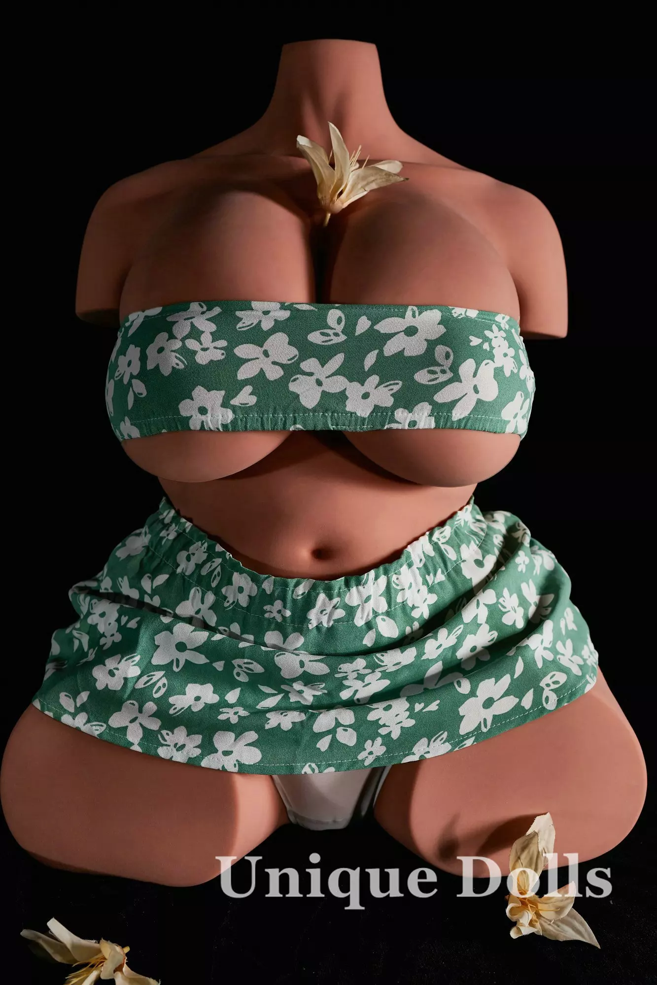 CLM Doll 160# STPE Torso Huge Gel Breast (Black)