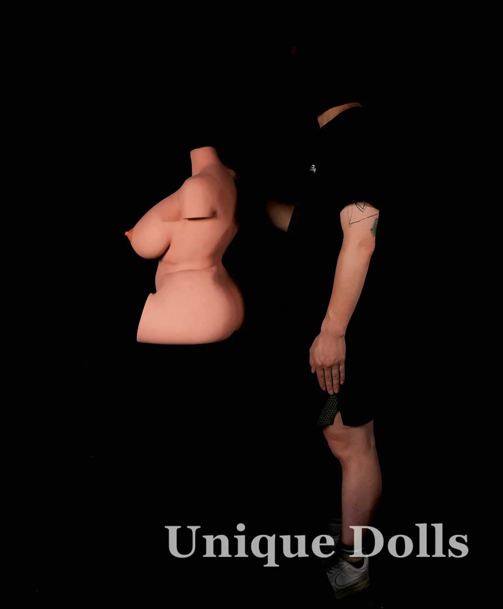 CLM Doll 160# STPE Torso Huge Gel Breast (Black)